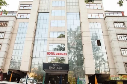 Hotel Singh Axis is one of the 3 star hotel in deluxe category hotels in Udhampur offering modern stays, great amenities, and top hospitality.